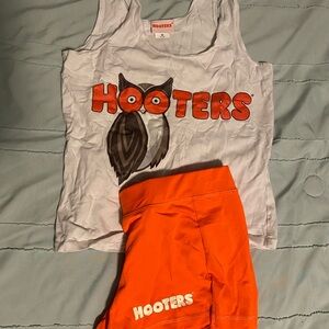 Hooters uniform/costume